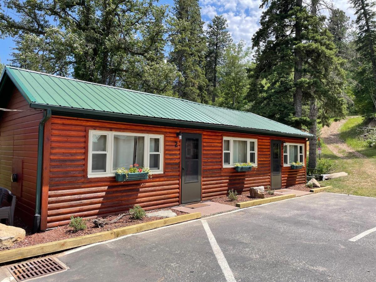 Whitetail Creek Resort Lead Exteriör bild